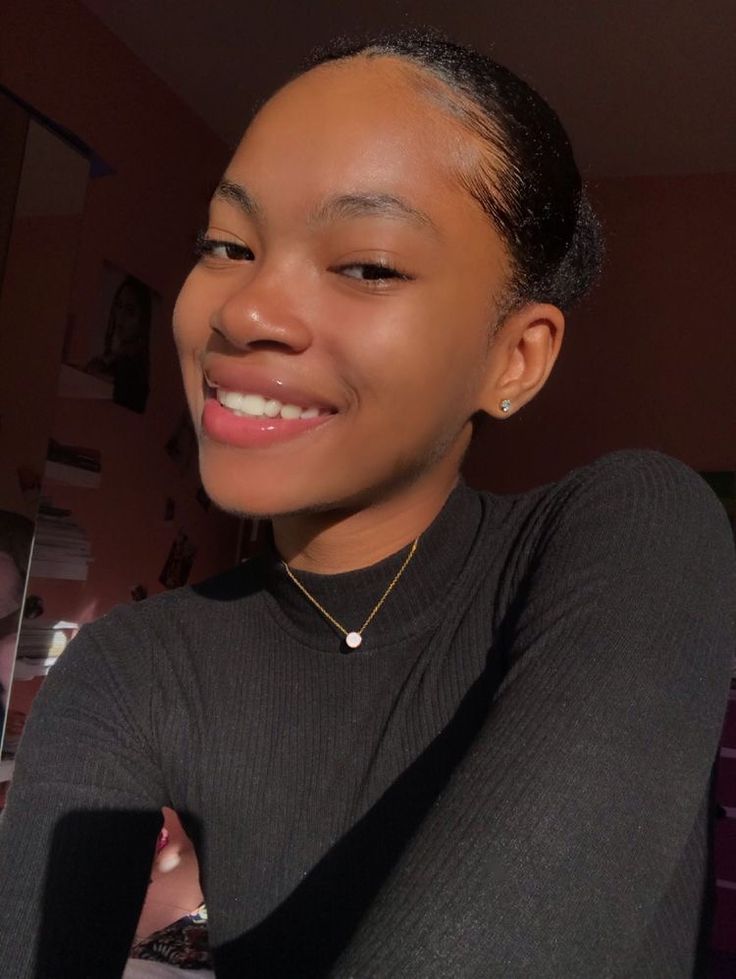 Before and after results using Skin Luxe Natural skincare routine